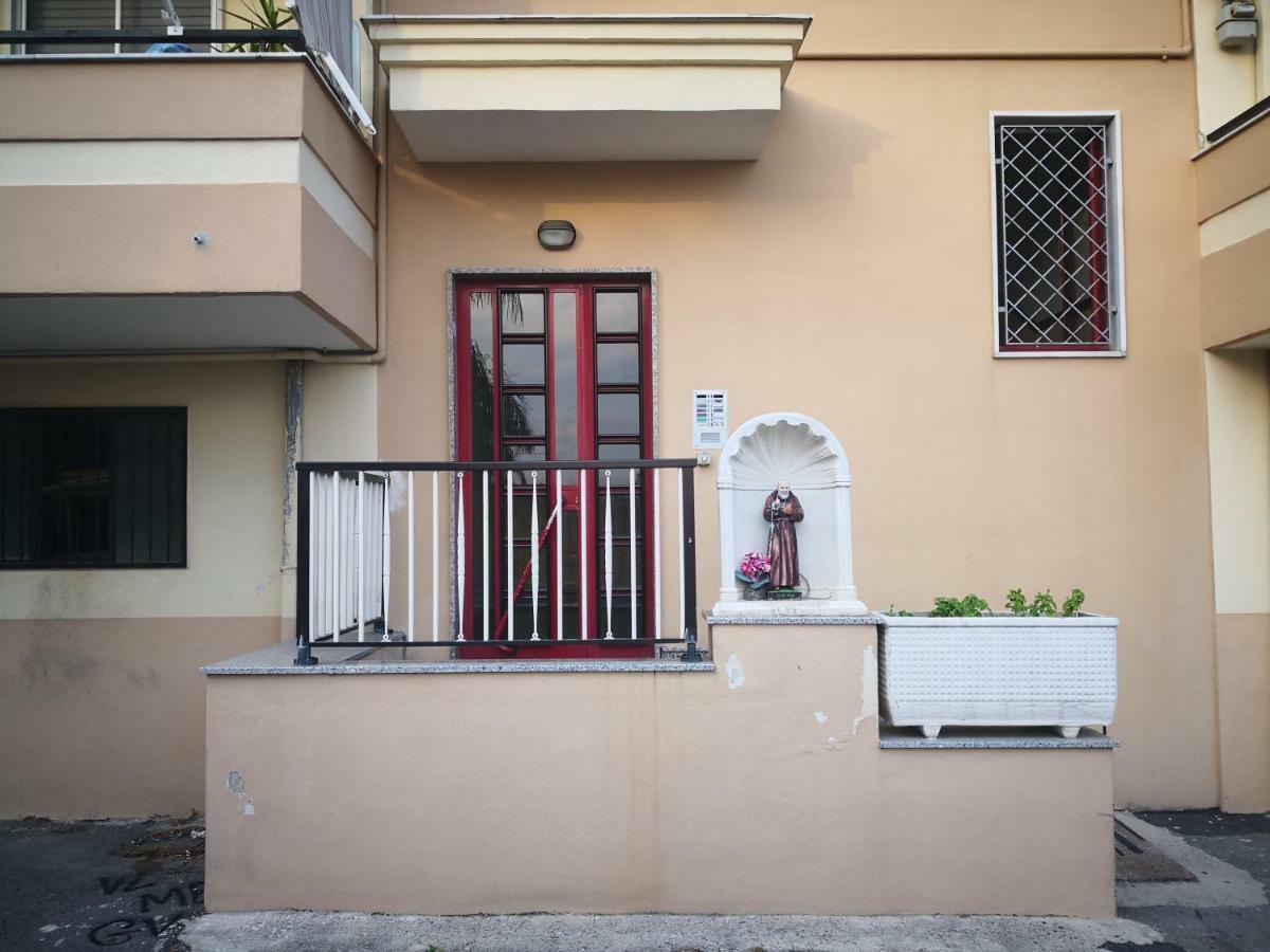 Villa House Of Flowers Pompei Exterior foto
